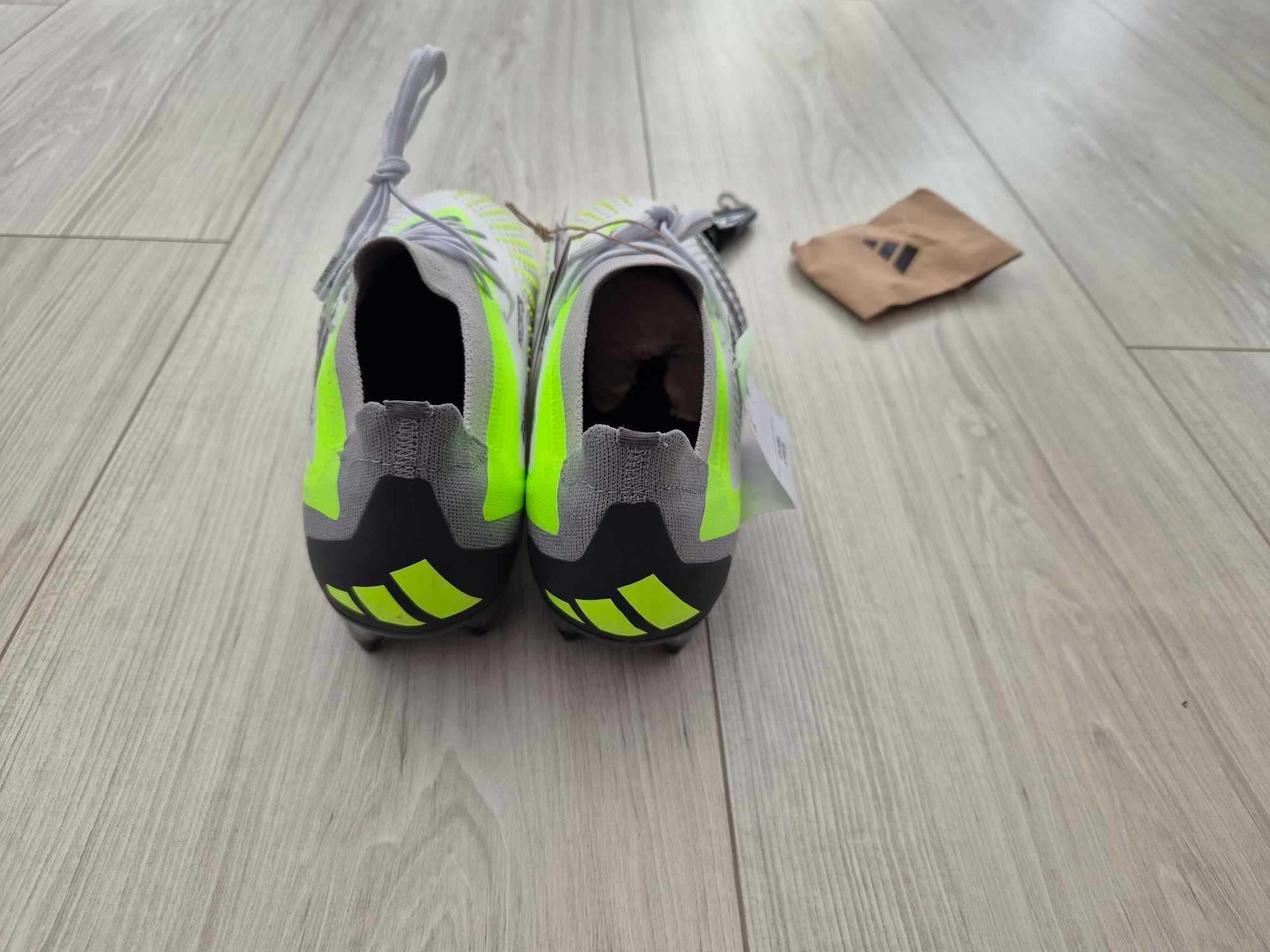 Profesjonalne korki Adidas Predator Accuracy.1 L SG IF2292 rozm. 42