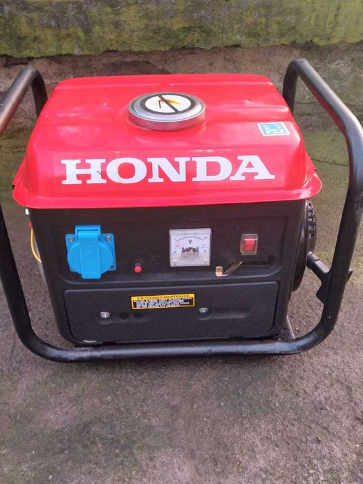 Бензиновий генератор