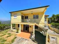 Moradia T3 em Grade, Arcos de Valdevez