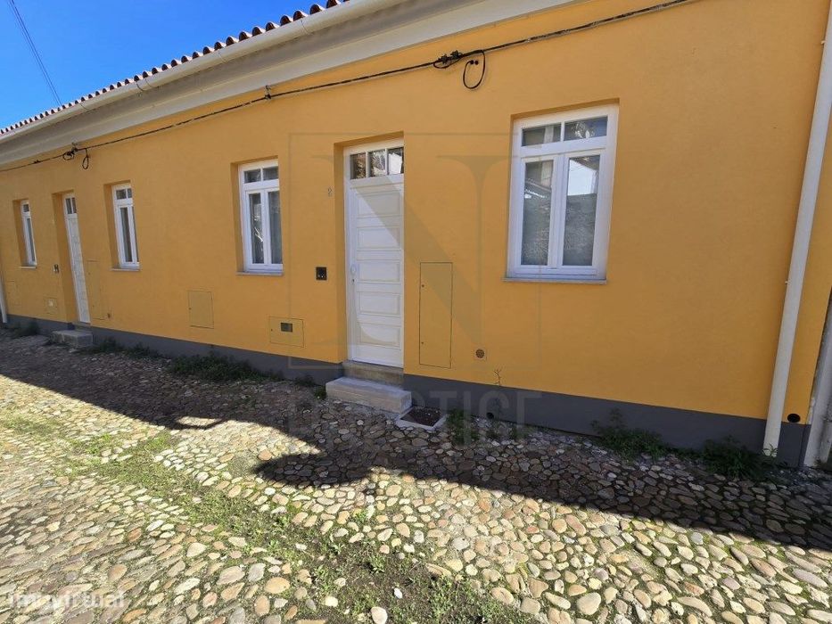 Moradia T1 em Pereira