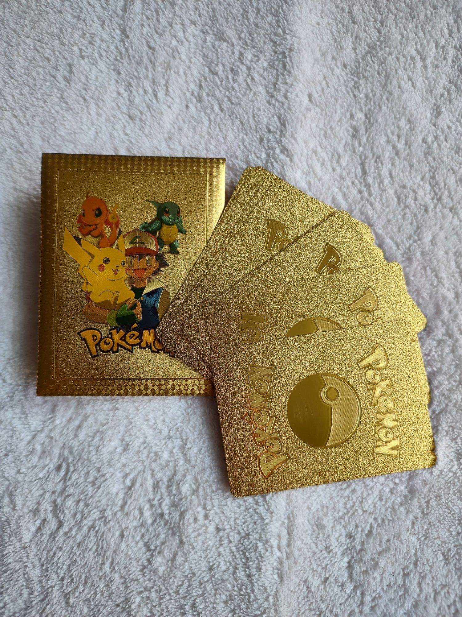Złote karty Pokemon