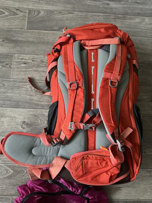 Туристичиский рюкзак фирмы MOUTANTOP