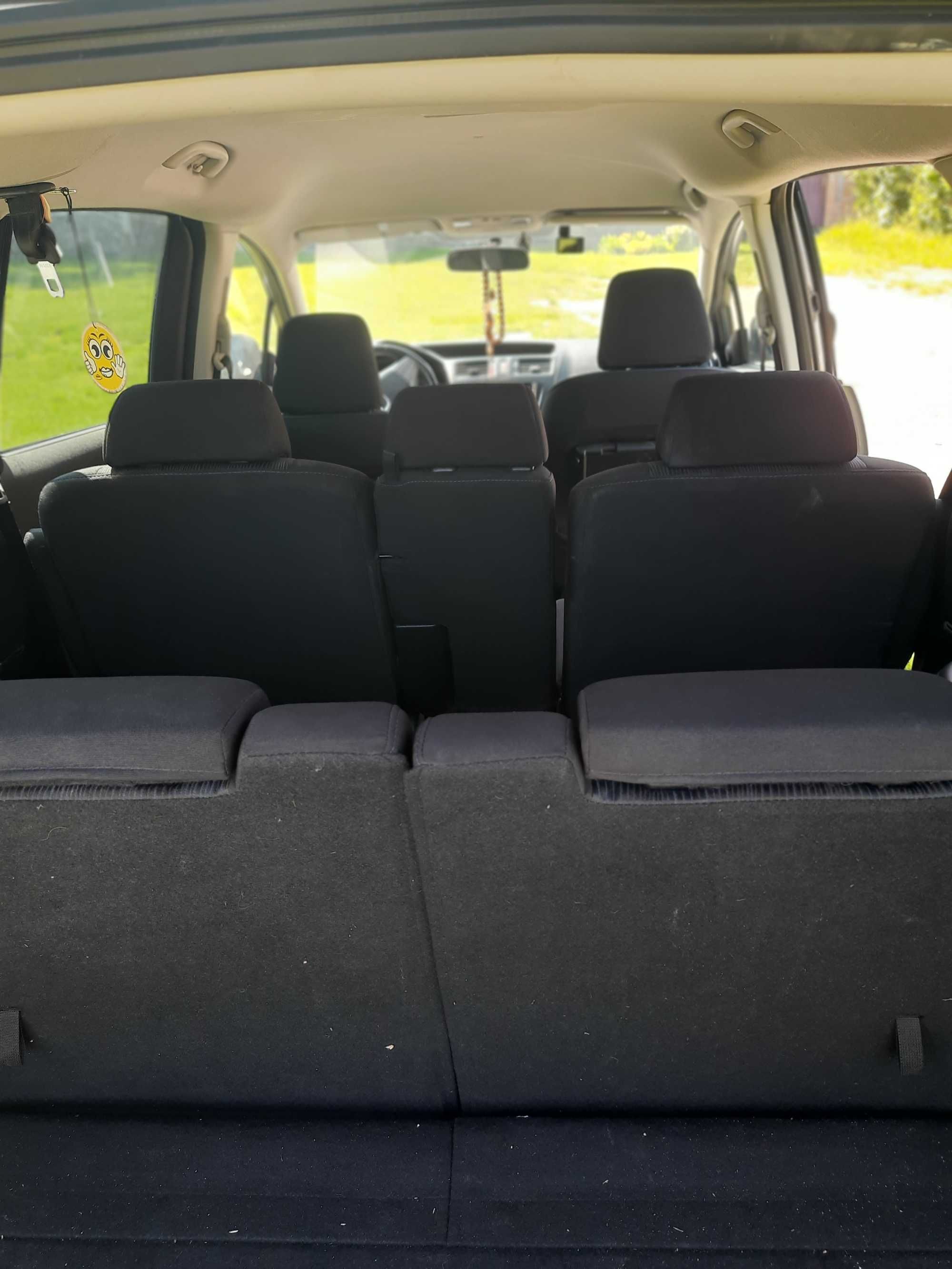 Sprzedam Mazda5 ,7 miejsc