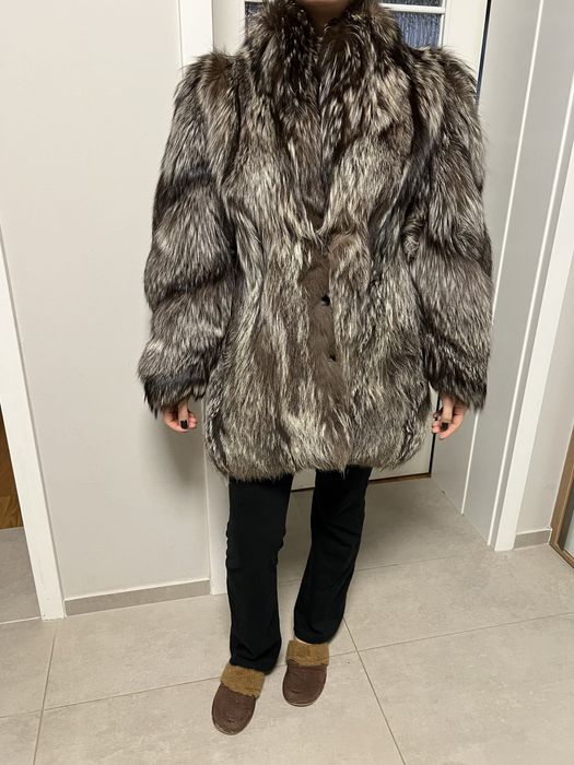 Futro naturalne z lisa srebrnego