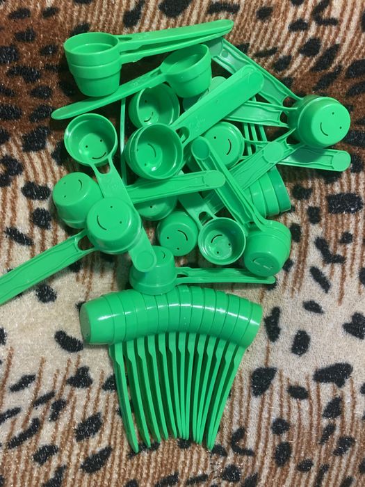 Ложечки від суміші дитячої