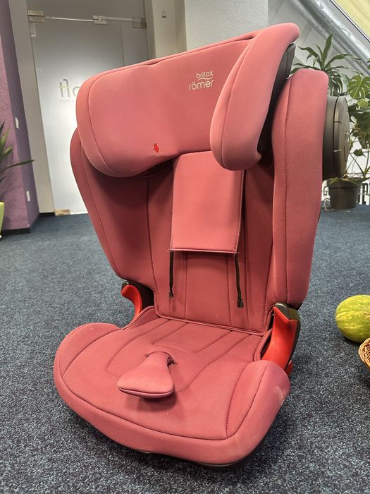 Автокрісло дитяче