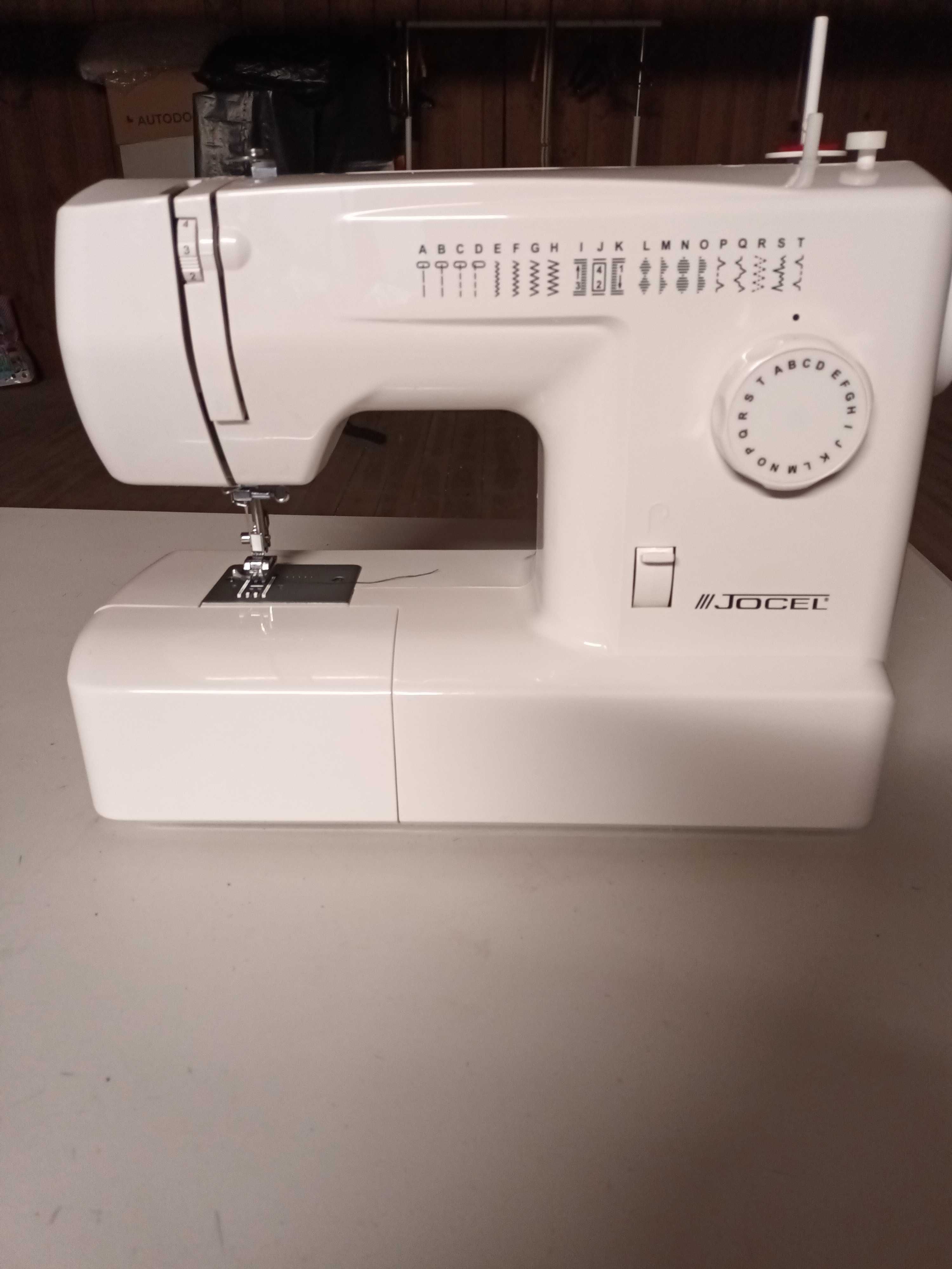 Maquina de costura Jocel