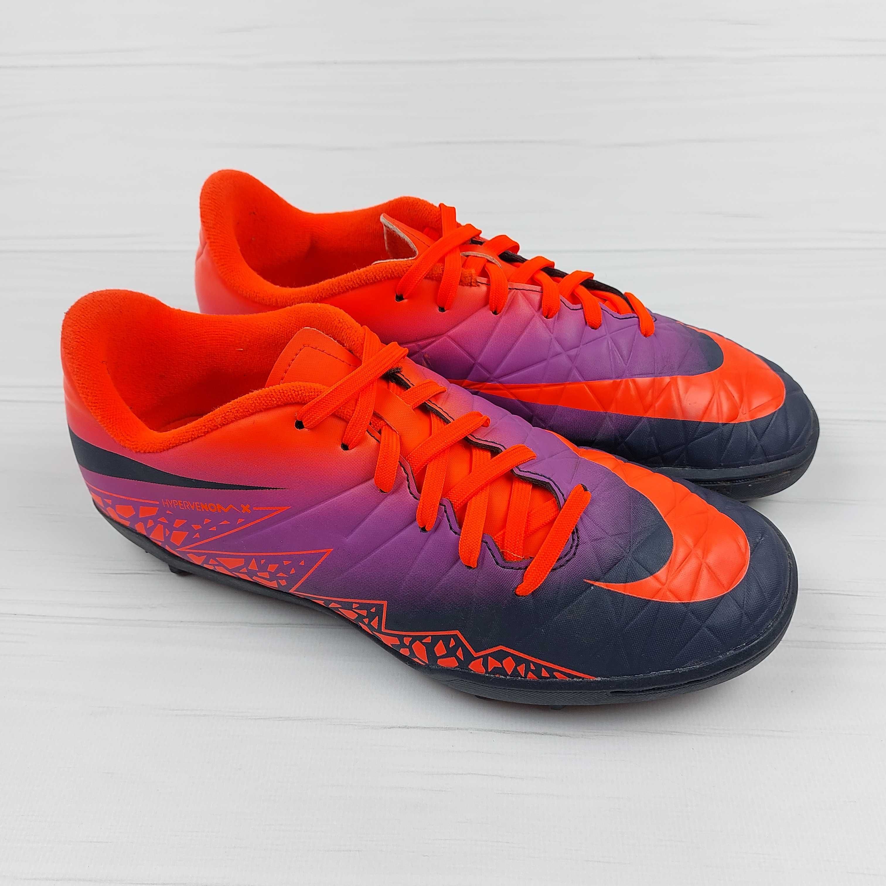 Сороконожки  Nike Hypervenom р.38,5