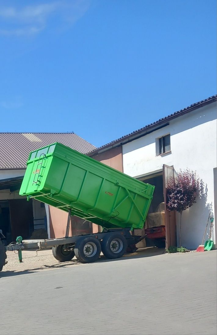 Przyczepa tandem skorupa Fliegl TMK 140