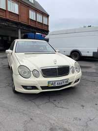 Продам Мерс w211 E220