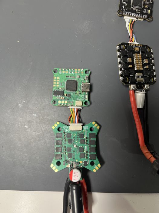 Стек iFlight Blitz F722 польотний контроллер + ESC