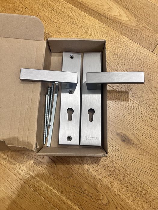 Klamka do drzwi zewnętrznych Barański