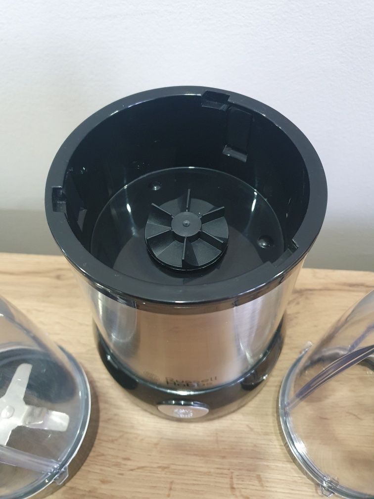 Blender Kielichowy Russell Hobbs Nutri Boost 700W
