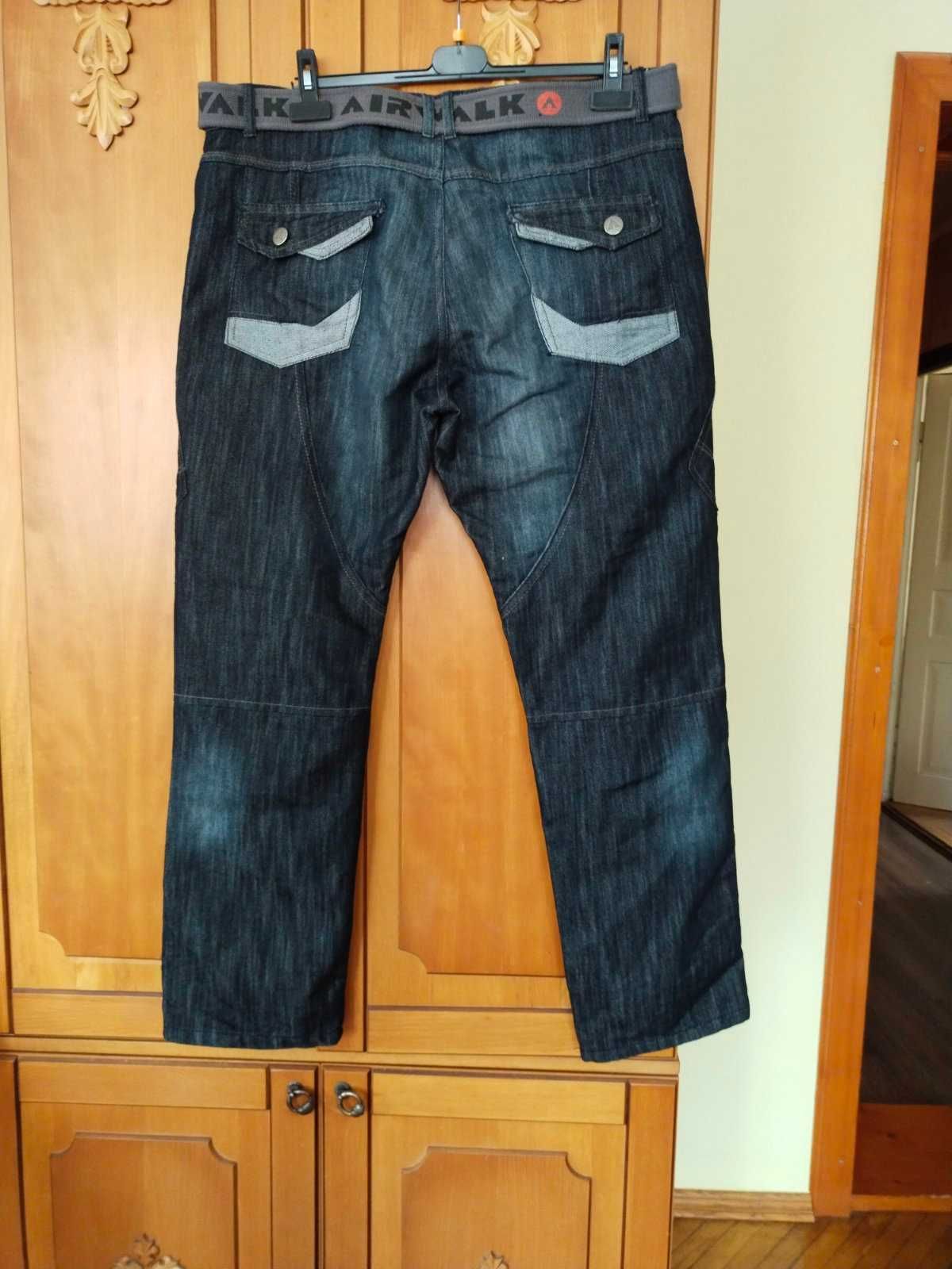 Джинси Airwalk Belted , оригінал.         Джинси Easy DENIM  W40 L32