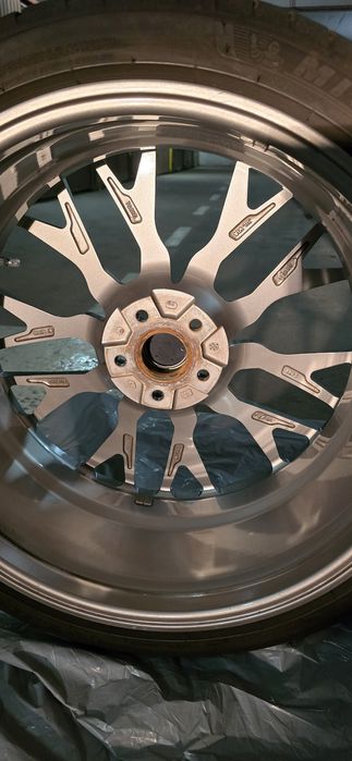 Concaver CVR1 Brushed Titanium 5x112 20 Cali 9J