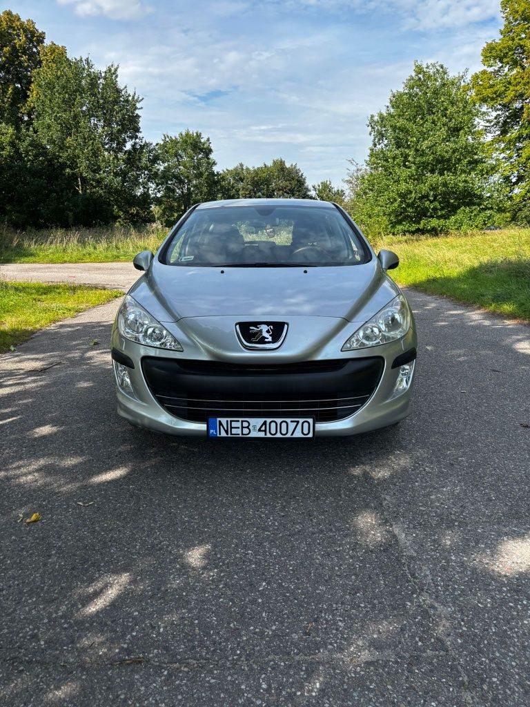 Peugeot 308 1.6b