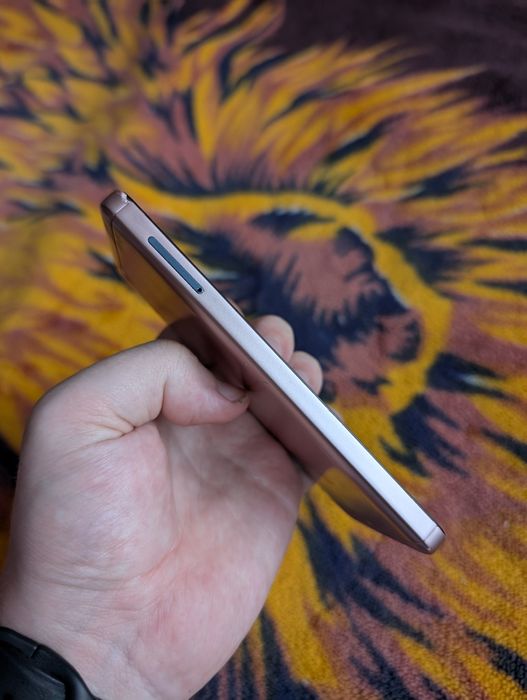 Продам Xiaomi redmi 4A. 2/16 GB.