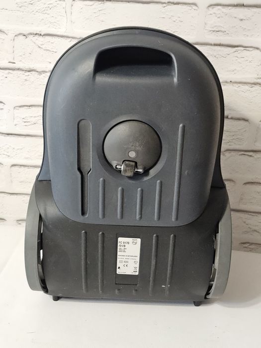 Продам пылесос Philips FS 9170/01B.