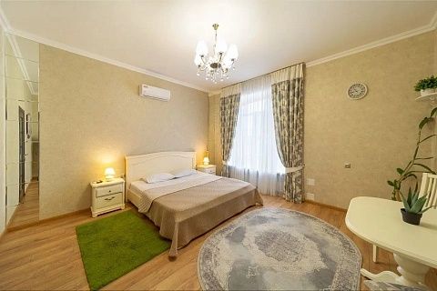 Погодинна подобова оренда квартир центр вул Чорновола