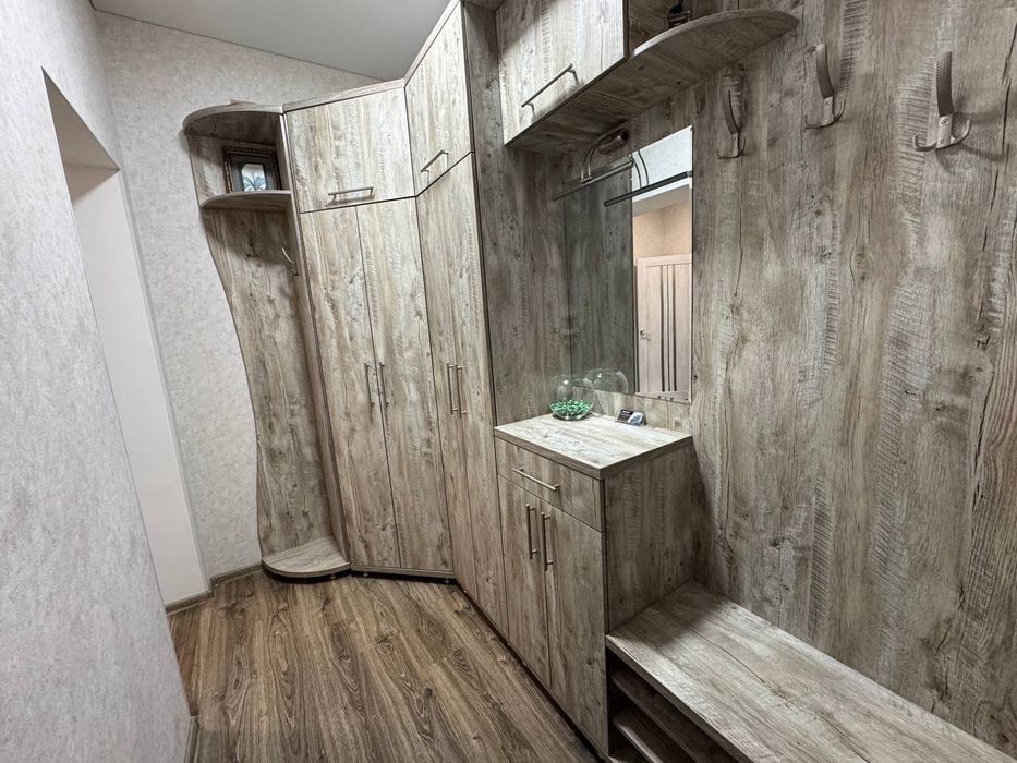 Подобово, 1-к, кВ. В новобудові, закрита територія, паркомісто