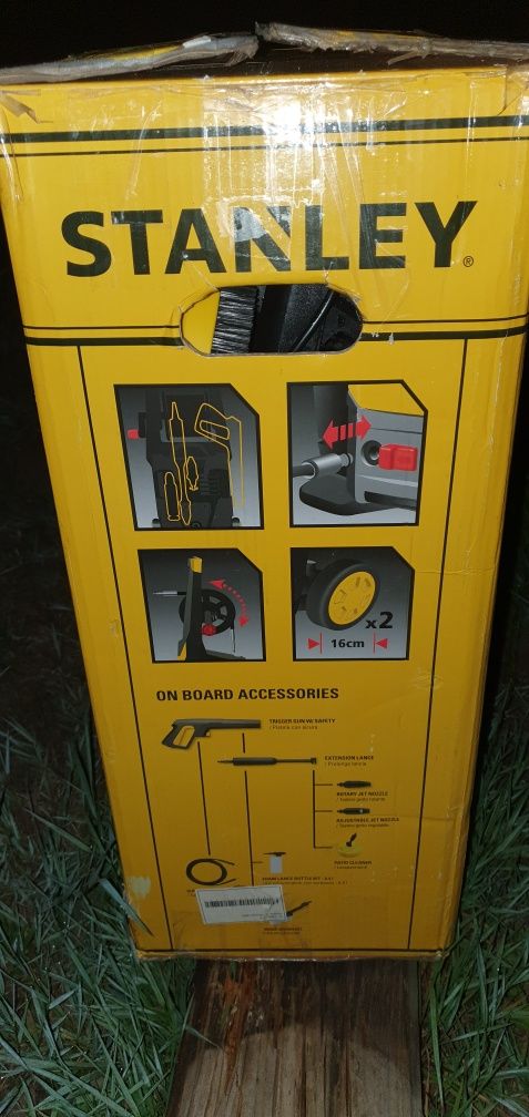 Myjka Stanley SXPW16PE