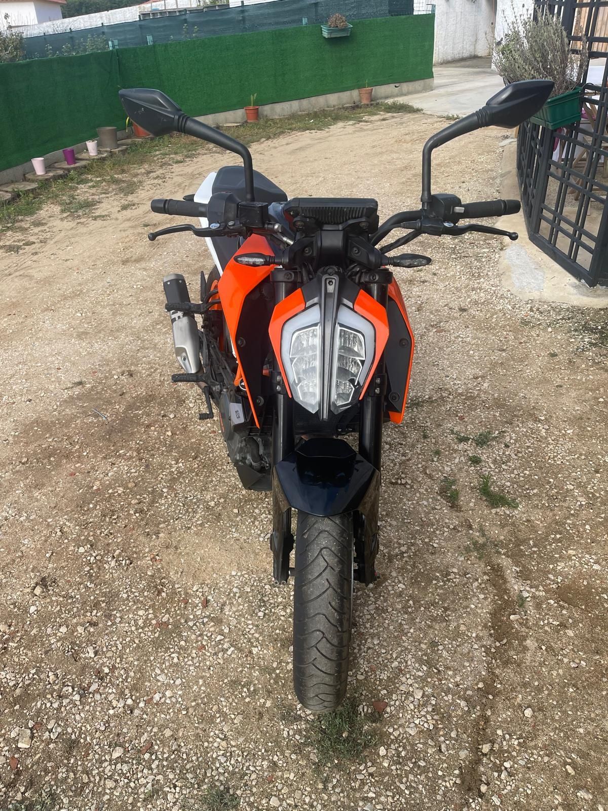 Ktm  duke 390 cc