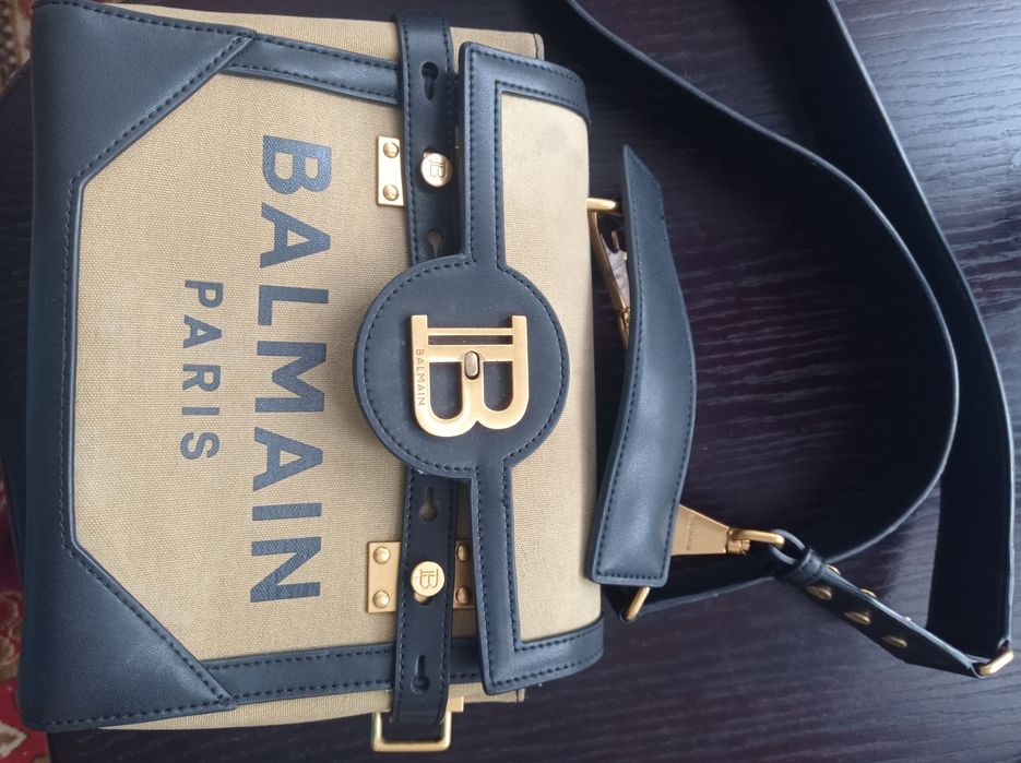Продам сумку Balmain