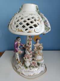 Lampa z porcelany z figurami