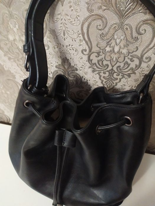 Стильна чорна жіноча сумка з екошкіри, женская сумочка