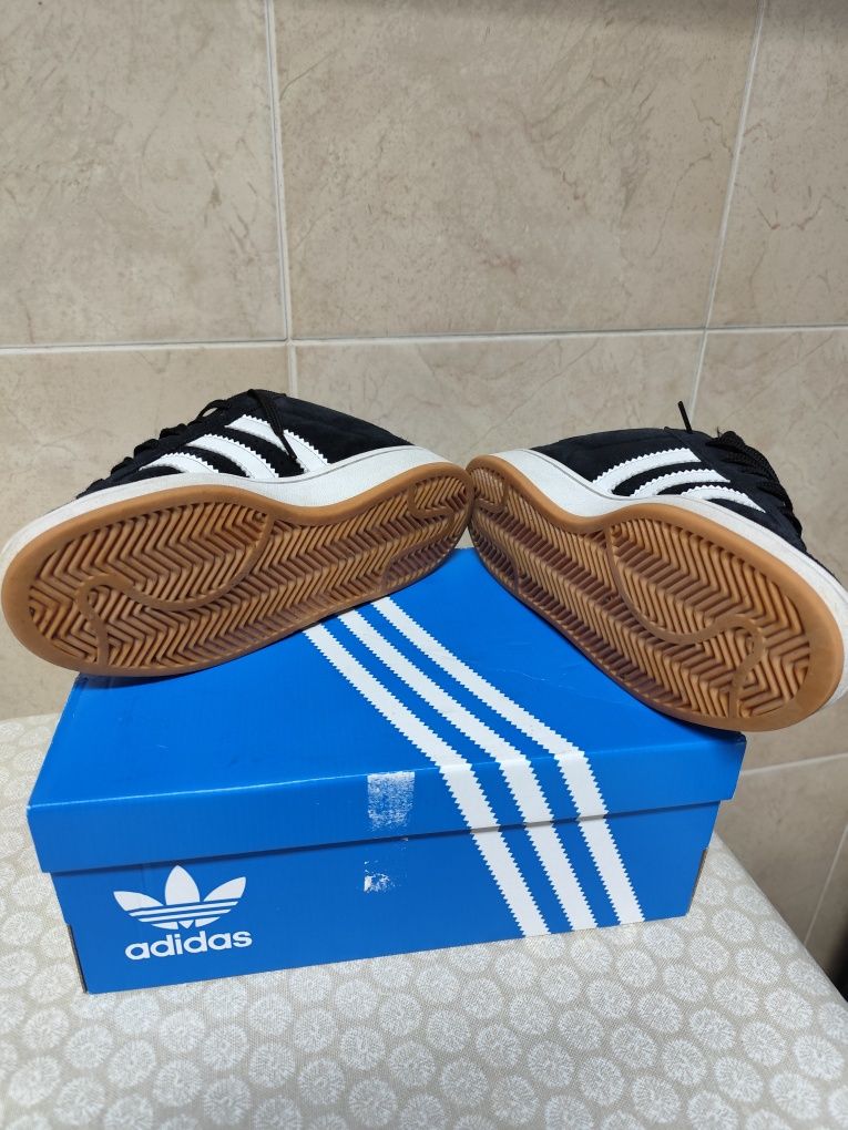 Sapatilhas adidas campus