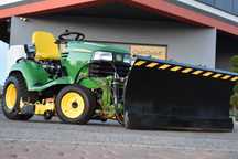 Kosiarka Traktor John Deere X748 4x4 diesel YANMAR  WOM hydraulika