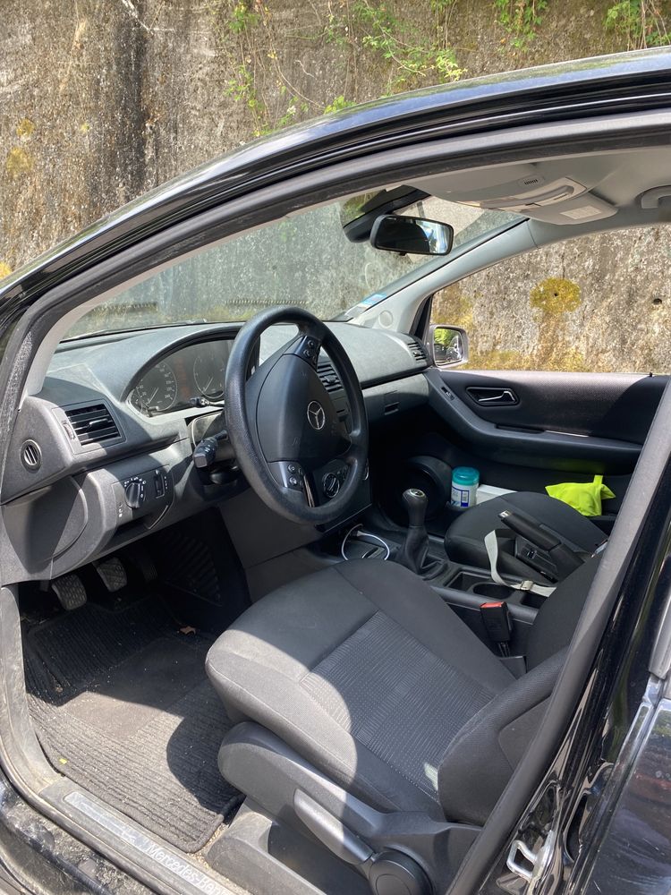 Mercedes Benz A160