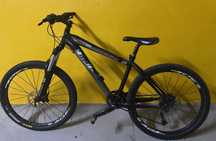 Vendo bicicleta, roda 26