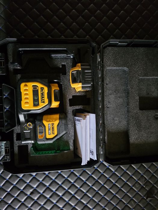 Рівень лазерний лінійний DeWALT DCE088NG18 новий з Німеччини