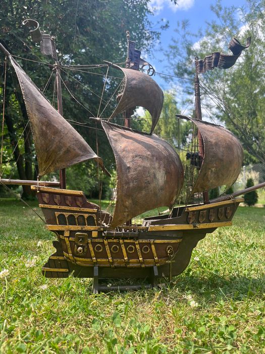 Statek Piracki  drewniany