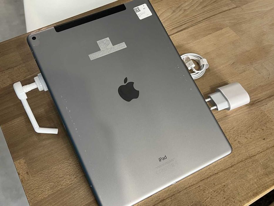 iPad Pro 12.9" 128GB WIFI Cellular LTE Space Grey Pencil Gwar FV23%
