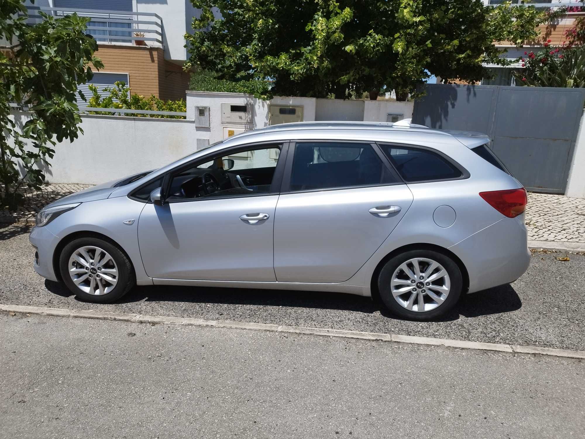 Kia Ceed sw 2017 1.6 nav line