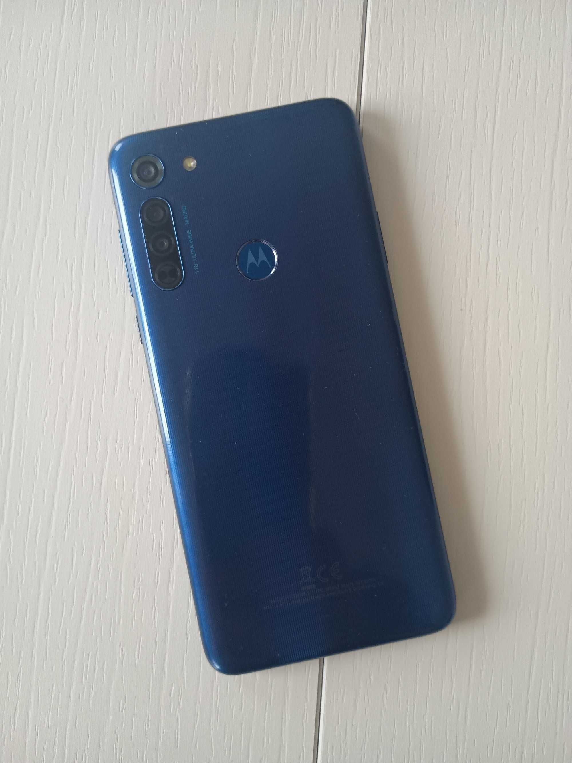 Motorola G8 XT2045-2 4/64GB Dual SIM Granat USZKODZONY EKRAN Czyżkówko