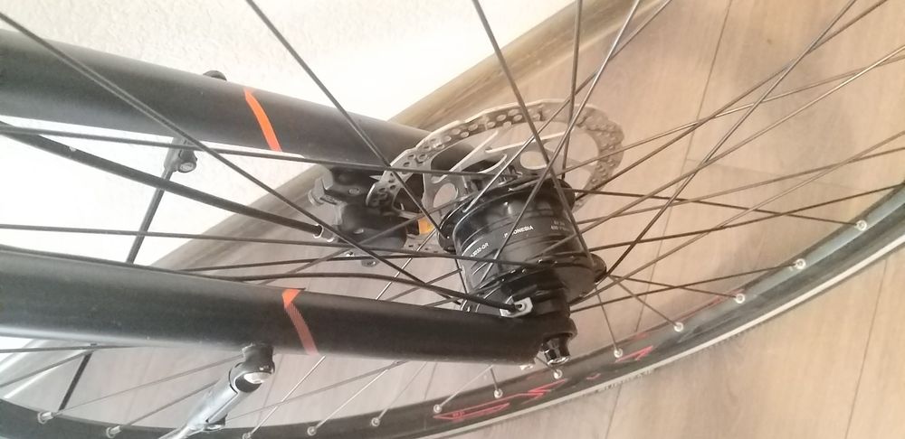 Велосипед Cube Travel SL планетарка, динамовтулка, на карбоновом ремне