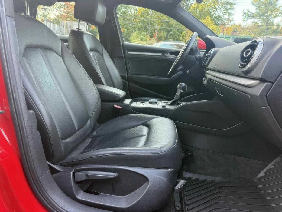 Audi A3 quattro Premium      2016