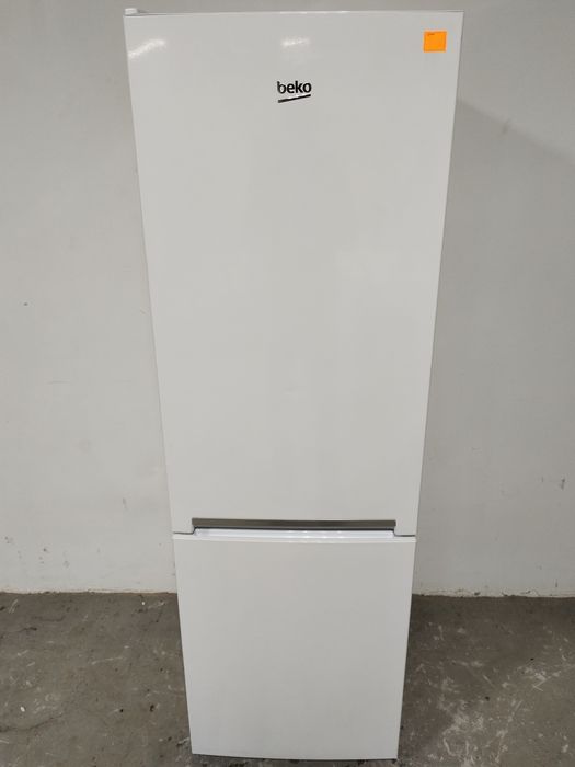 Холодильник Beko 170 cm. Холодильник з Європи..Стан нового