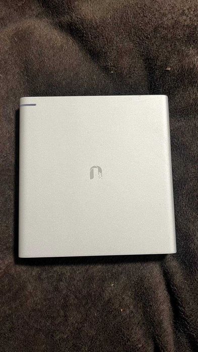 Ubiquiti UniFi Cloud Key Gen2 Plus (UCK-G2-PLUS)