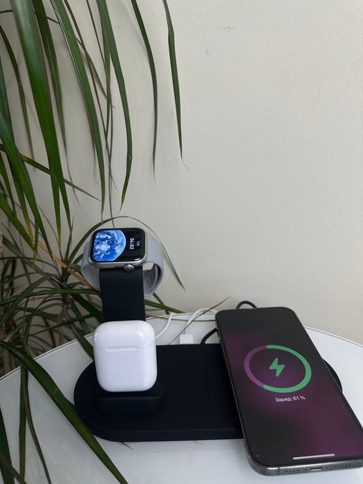 Бездротовий зарядний пристрій