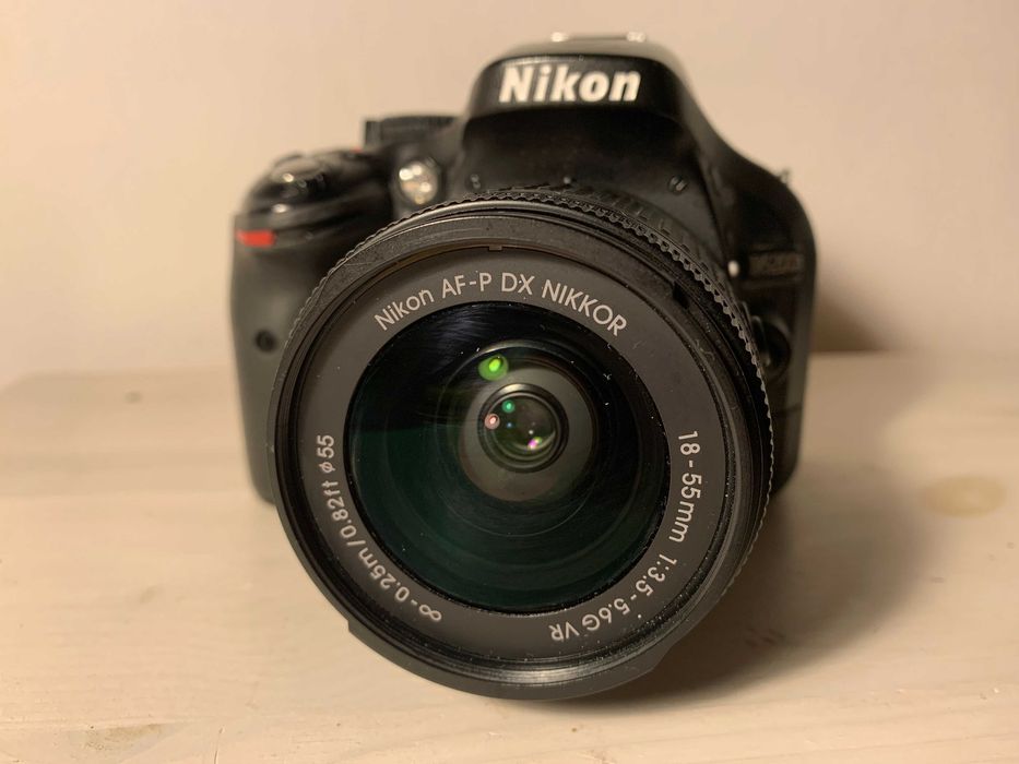 Aparat NIKON D5200 + Obiektyw 18-55 VR