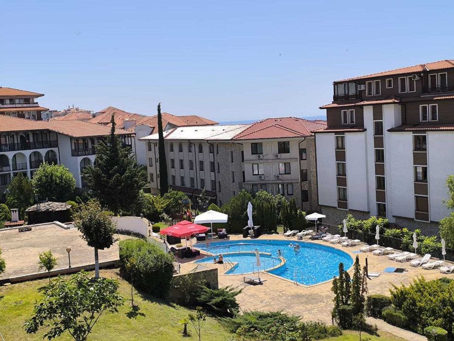 Продається трикімнатна квартира з видом на море,  Болгарія.