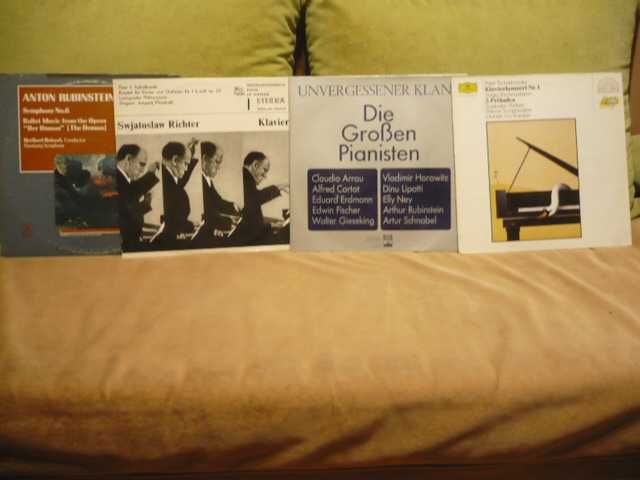 Winyle z klasyką : wybitni pianiści R.Lupu, M.Argerich, G.Gould.