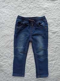 Spodnie jeansy dla chłopca rozmiar 92