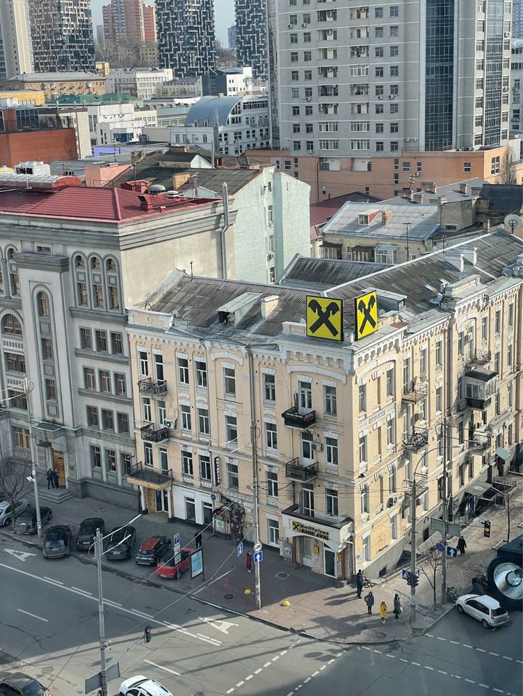 Жилянська, Саксаганського, ТОП ФАСАД, Антоновича, ТРАФІК