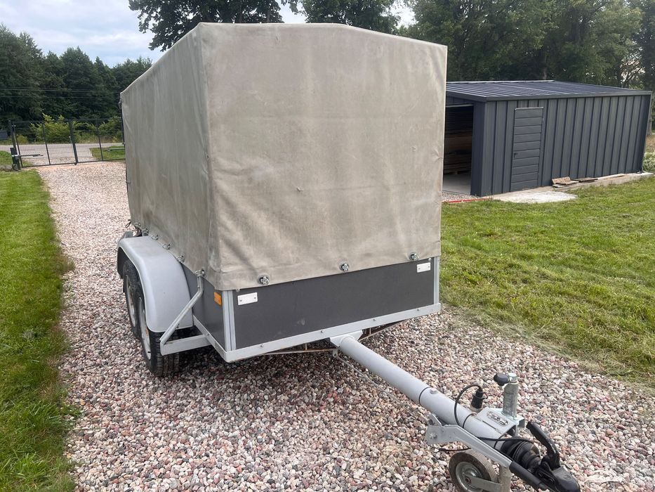 Przyczepa Böckmann 1500 kg – dwuosiowa, odrestaurowana, zarejestrowana