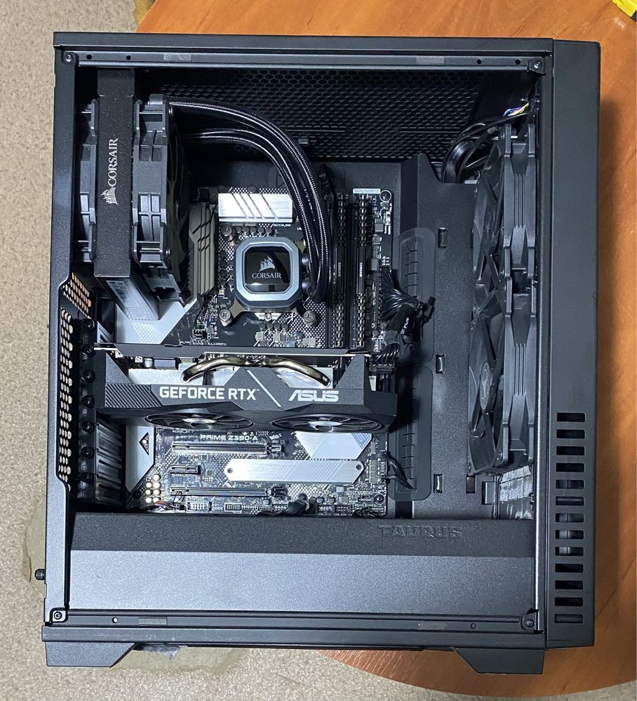 Taurus Gaming RTX 16GB RAM/512GB SSD/i5-9600K/RTX 2060 6GB! N2571